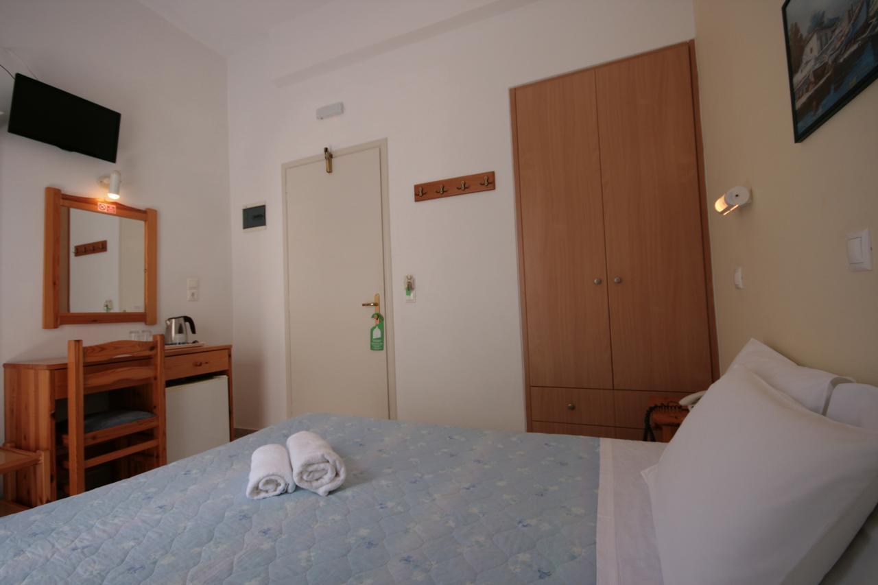 Zeus Hotel