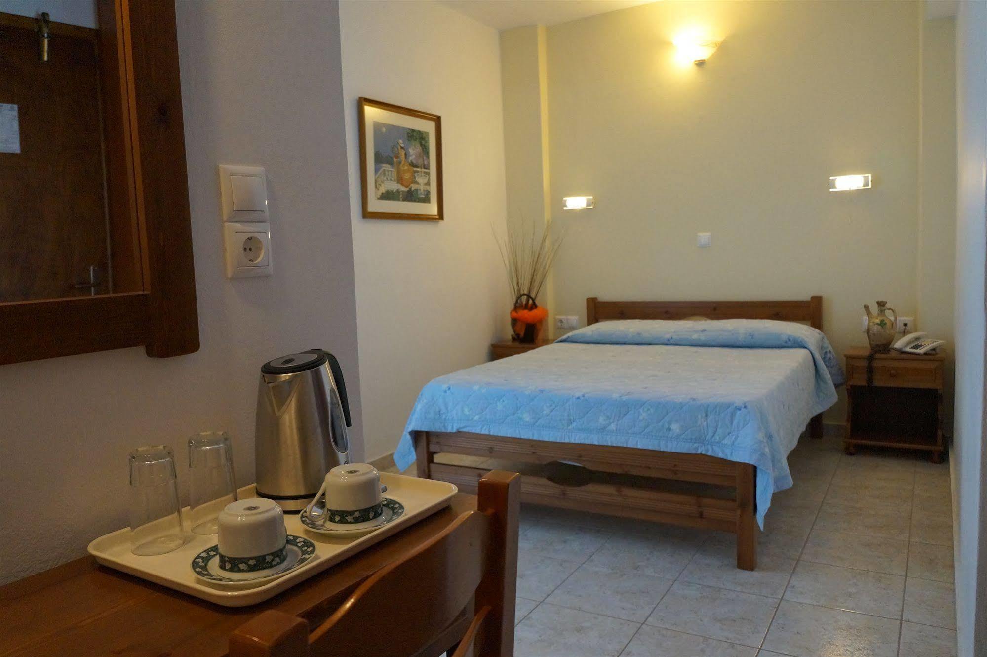 Zeus Hotel Naxos City